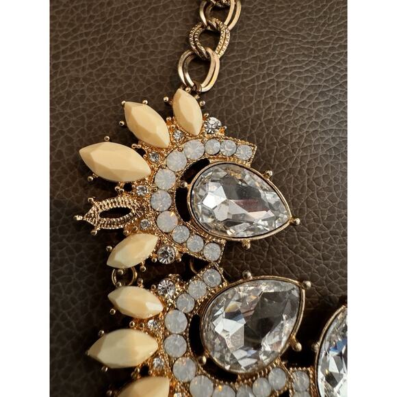 Yellow Choker Necklace Gold Tone - Picture 3 of 7